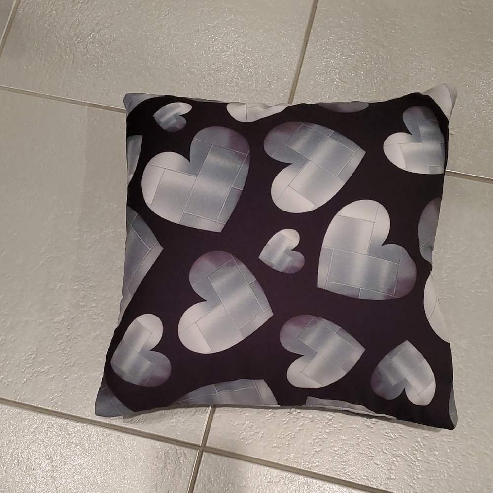 Chic Heart Design Pillow in Black and Gray